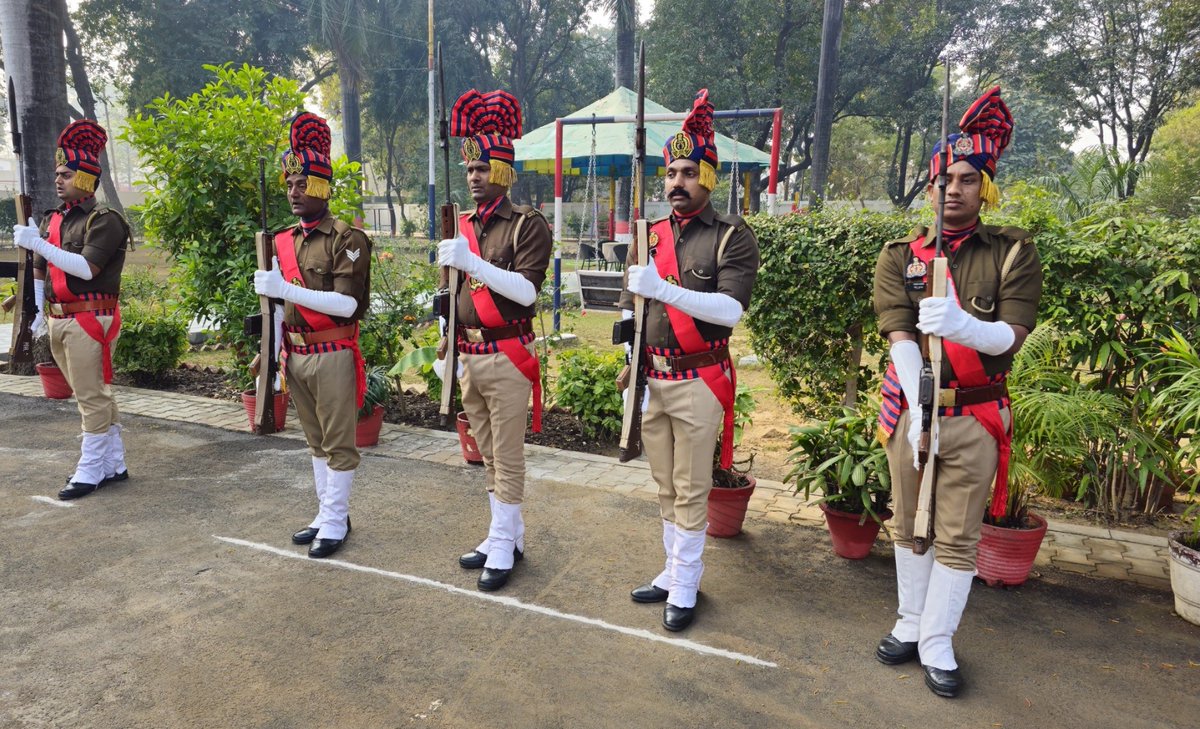 PRATAPGARH POLICE tweet media