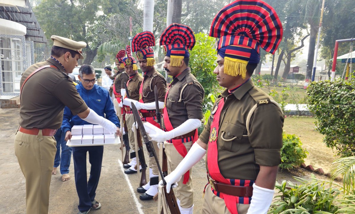 PRATAPGARH POLICE tweet media