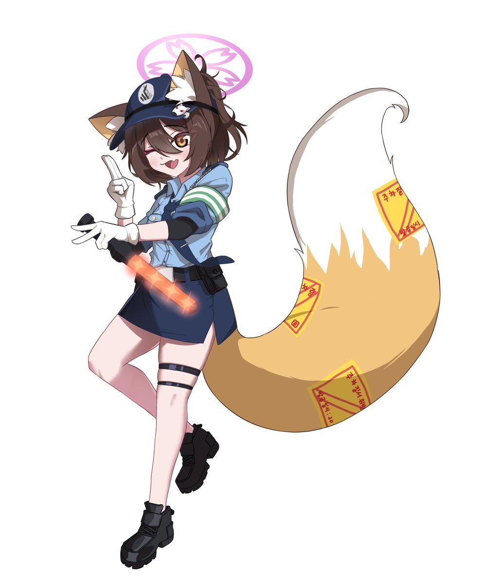 여우 경찰 이즈나🦊🚔
fox police izuna  🦊🚔
キツネ 警察 イズナ🦊🚔
#ブルアカ