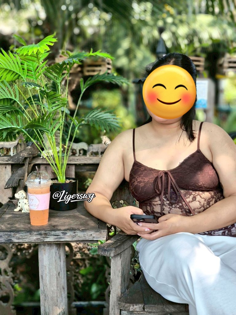 Coffee or tea or me ? ☕👙