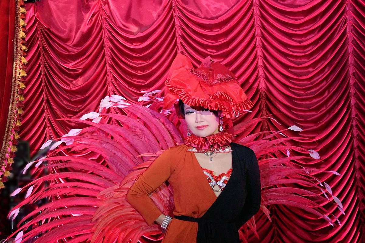 昨日の<a href="/afterpartytokyo/">AFTER PARTY TOKYO 歌舞伎町リトルキャバレー</a> ありがとうございました！
<a href="/MichaelaRedrope/">NEOミカエラ（乳がんサバイバー）</a>  ミカエラさんと奇跡のシンクロ🖤❤️🤍
ジェントルマンなお客様にご来店頂きまして「グループショー作っても面白いかもね！」な〜んて話でも盛り上がり、和やかで楽しい時間でした🥰
ありがとうございました✨
photo: <a href="/WON1963/">ウォン</a>  様