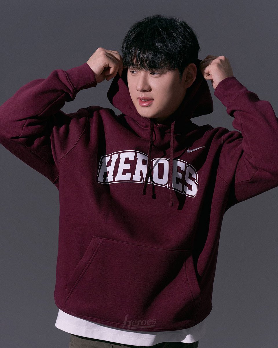 모델이 참 좋으네요 ..
ㄴ 가격은 안 좋음