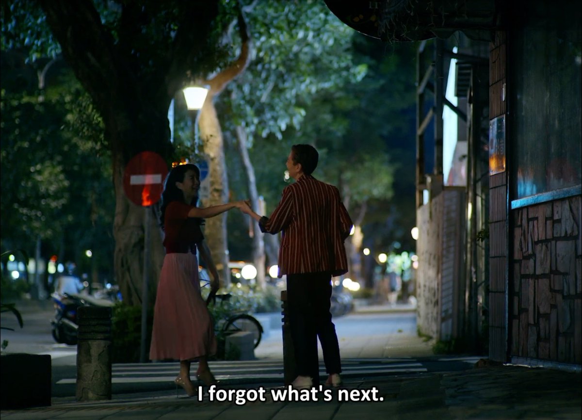 scallionfingers's tweet image. just watched a taiwanese lesbian short film. 

about an old butchfemme couple. a dashing bar singer reunites with her first love and finds out some good news: she's a widow. can she win her heart or is she doomed to sing the same tunes of heartbreak again?