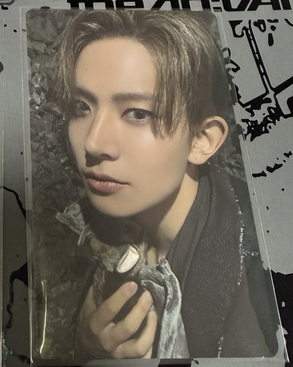 myluvbambiseung tweet media