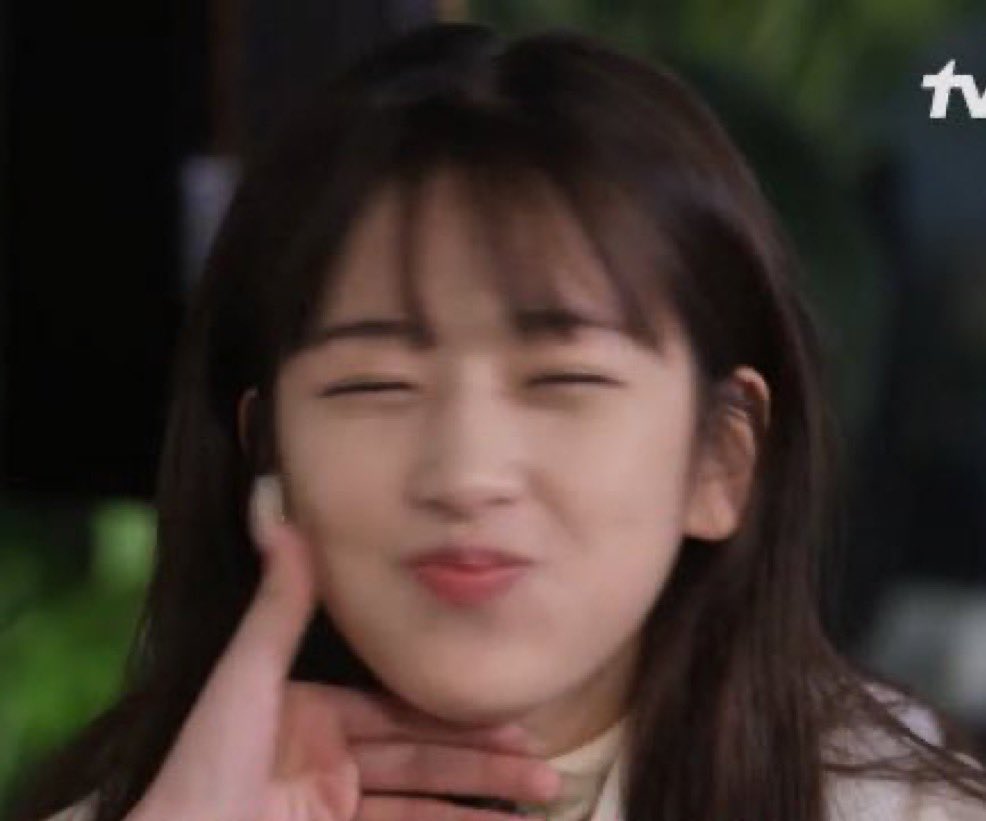 안댕 tweet media