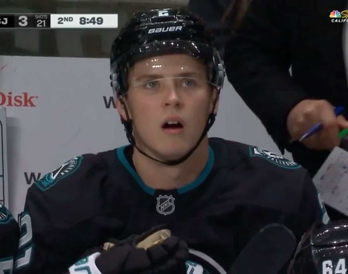 cherrycelith's tweet image. spot the difference