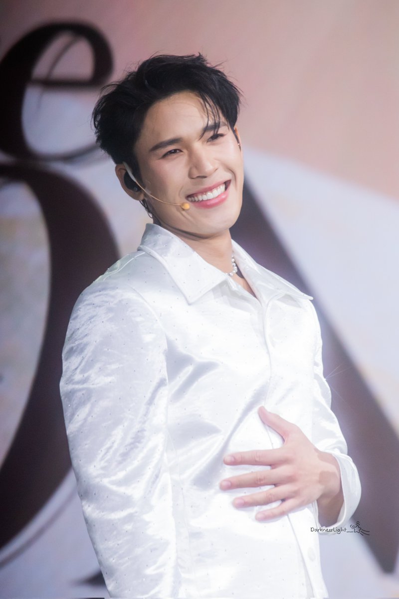 DarknessLight__'s tweet image. อยากบีบ 🤏

PearlPeak To The Moon

#PearlPeak1stFanmeetingTH
#pearlpooo #pearlsatjakorn
@pearlpooo