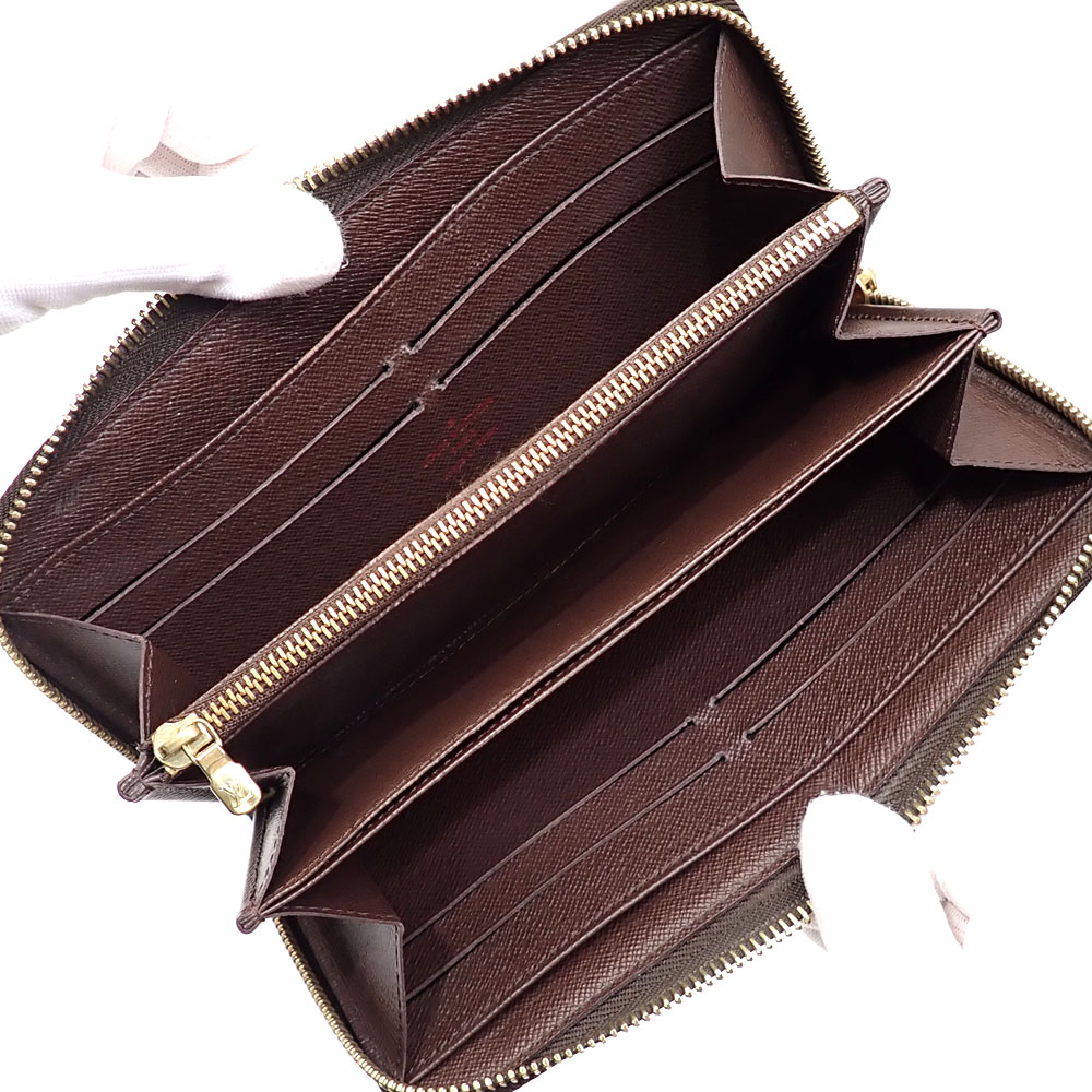 ルイ・ヴィトン ダミエ・エベヌ ジッピー・ウォレット 旧型 販売中です