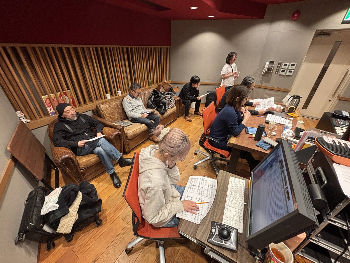 jujuinoue's tweet image. 週末の二日間はTAGO STUDIO TAKASAKI でサキソフォビアのレコーディングでした。
内容はまだ公表前ですが、良いものが録れたと思います。

昨年から休みなく続いているハードな日々もちょっとだけ休憩。
今日は溜まってる本を読む一日に。

#saxophobia #sax #jazz #recording #tagostudio