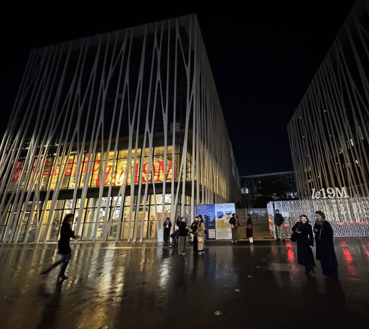 igadaioshirase's tweet photo. la Galerie du 19M de Tokyo à Paris:Beyond our Hrizons
https://t.co/FXmmjmDjEp 1/29〜4/26 2026
オープニングイベントが パリの #le19M にて行われ五十嵐は1月23日の出品者によるトークイベントに登壇しました。
昨年行われた『#laGaleriedu19MTokyo』の本拠地での巡回展です。
#CHANEL https://t.co/fMzJztJMoL