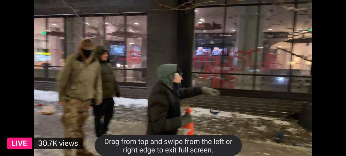 Adamthecop1's tweet photo. @camhigby @MinneapolisPD Minneapolis PD y'all left a few.  They're still there disturbing the peace and trying to incite a riot https://t.co/NNp25eORx4