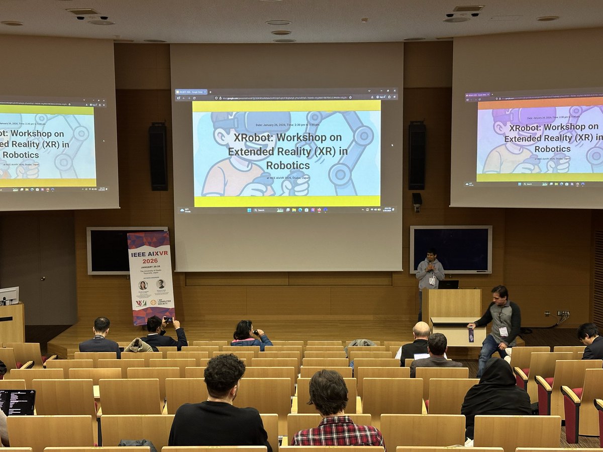 IEEE AIxVR tweet media