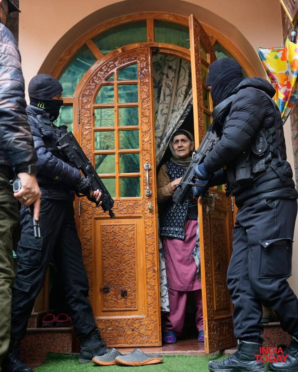 sahilwanix75's tweet photo. 📍 SRINAGAR, KASHMIR 
26 JANUARY 2026
Pc @IndiaToday https://t.co/YJSSXOkqBU