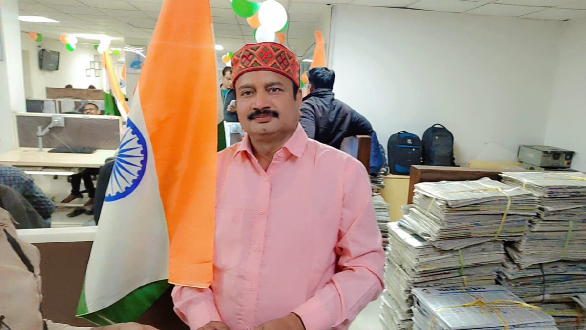 सभी आत्मीयजन राष्ट्रवादियों को गणतंत्र दिवस की ढेर सारी शुभकामनाएं
