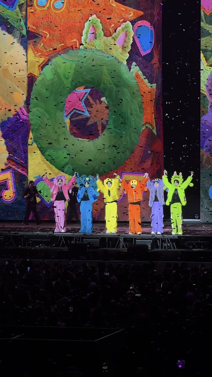 วิคเต้อรี่ฮ็อบแล้วงัย🎧🍀 tweet media