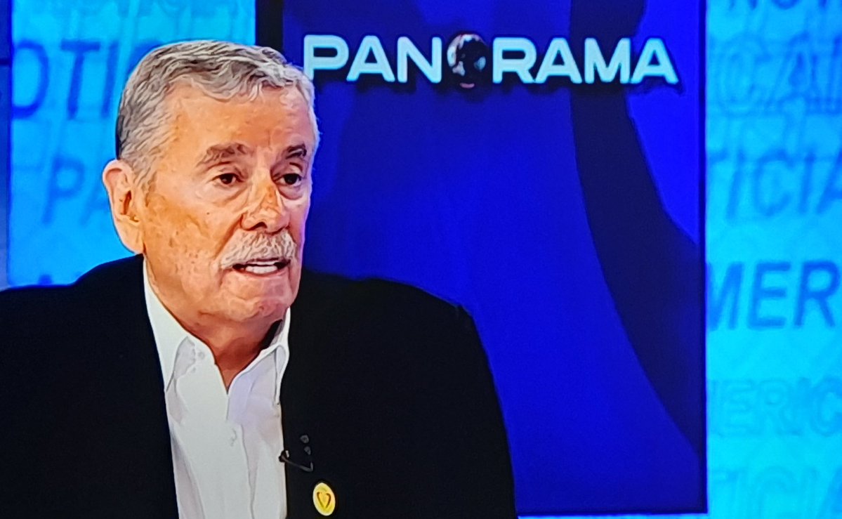 Congreso no fiscaliza, negocia BLINDAJES
Fuerza Popular y Rospigliosi son el muro de contención para José Jeri y chinos
💥Lo único inestable y salto al vacio es el PACTO con  mafiosos
FP es cómplice
INMORALES
EXTORSIONAN
TRAFICAN FAVORES
Tg
#PuntoFinal Butters Palacio de Gobierno