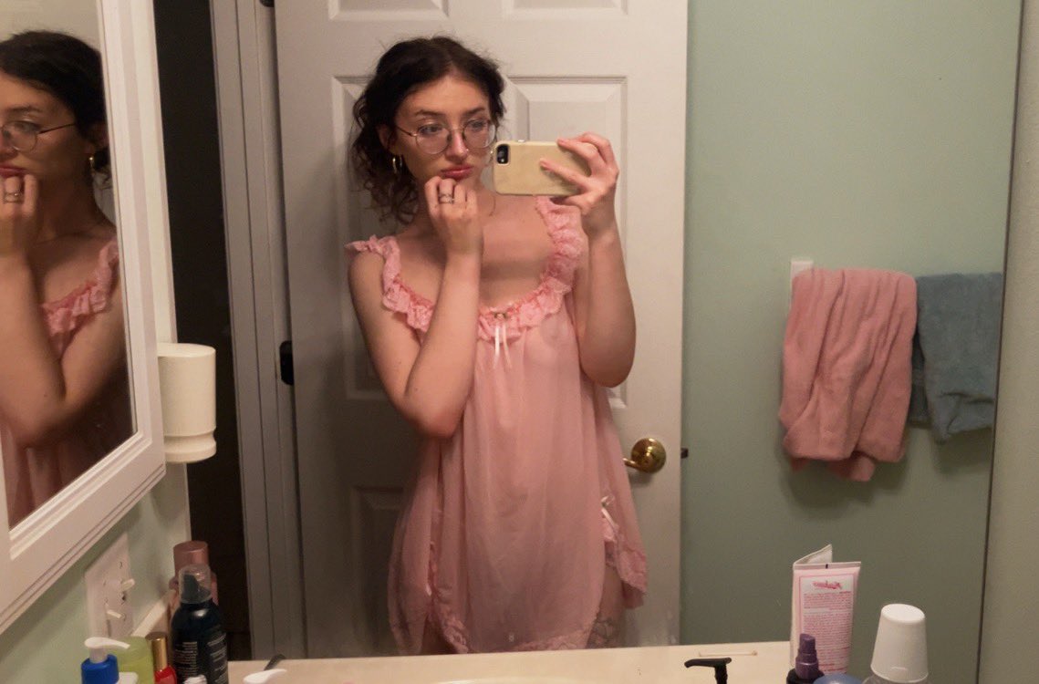 ˘͈ᵕ˘͈ june rose ˘͈ᵕ˘͈ tweet media