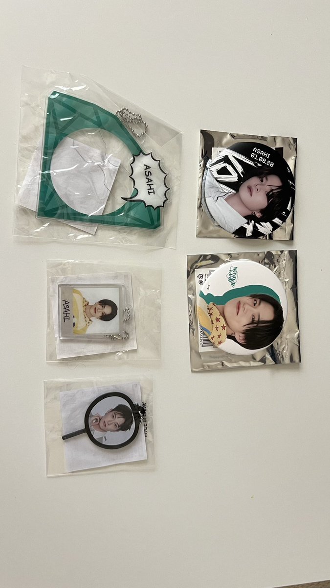 な@ツイフィ必読 tweet media