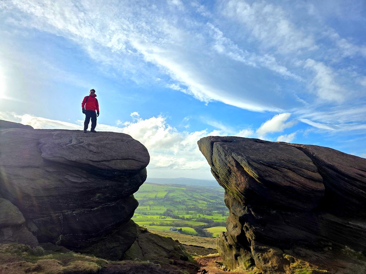 HikingManchest1's tweet image. The Roaches, in the  #Staffordshire

#peakdistrict #BlueMonday 💙