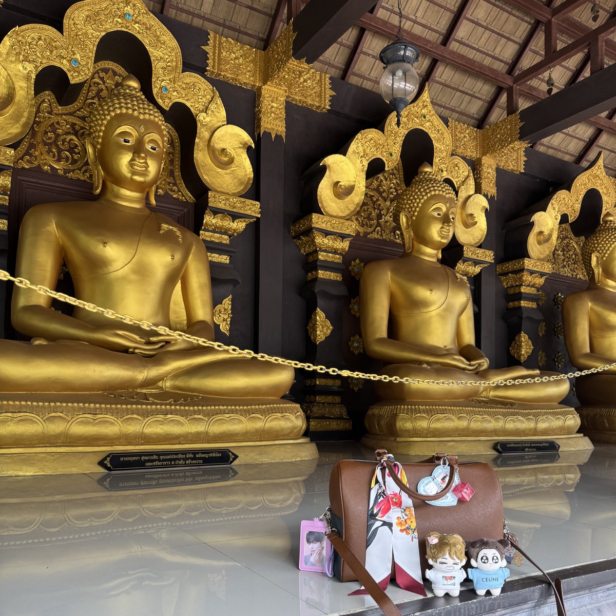 ขอให้อาร์มี่ไทยที่ผ่านมาเห็นโพสต์นี้ ขอให้กดบัตรคอนบังทันที่ตั้งใจไว้ได้ทุกคนนะฮะ🫶🏼💜🏞️✨