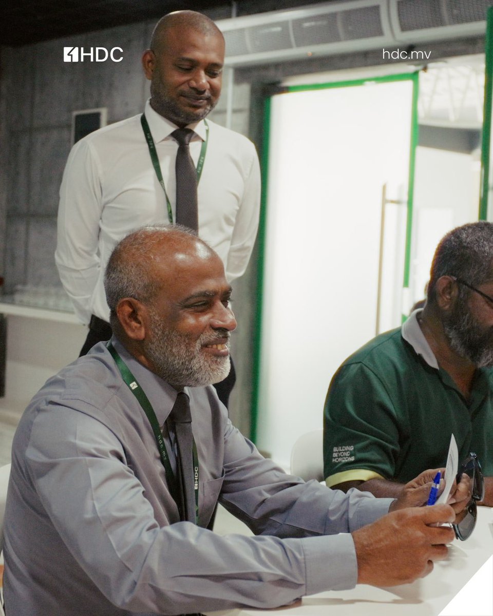 A small act. A big impact.

#TeamHDC coming together to raise awareness on voluntary blood donation and support the Maldivian community during this critical blood shortage.

#WithHDC