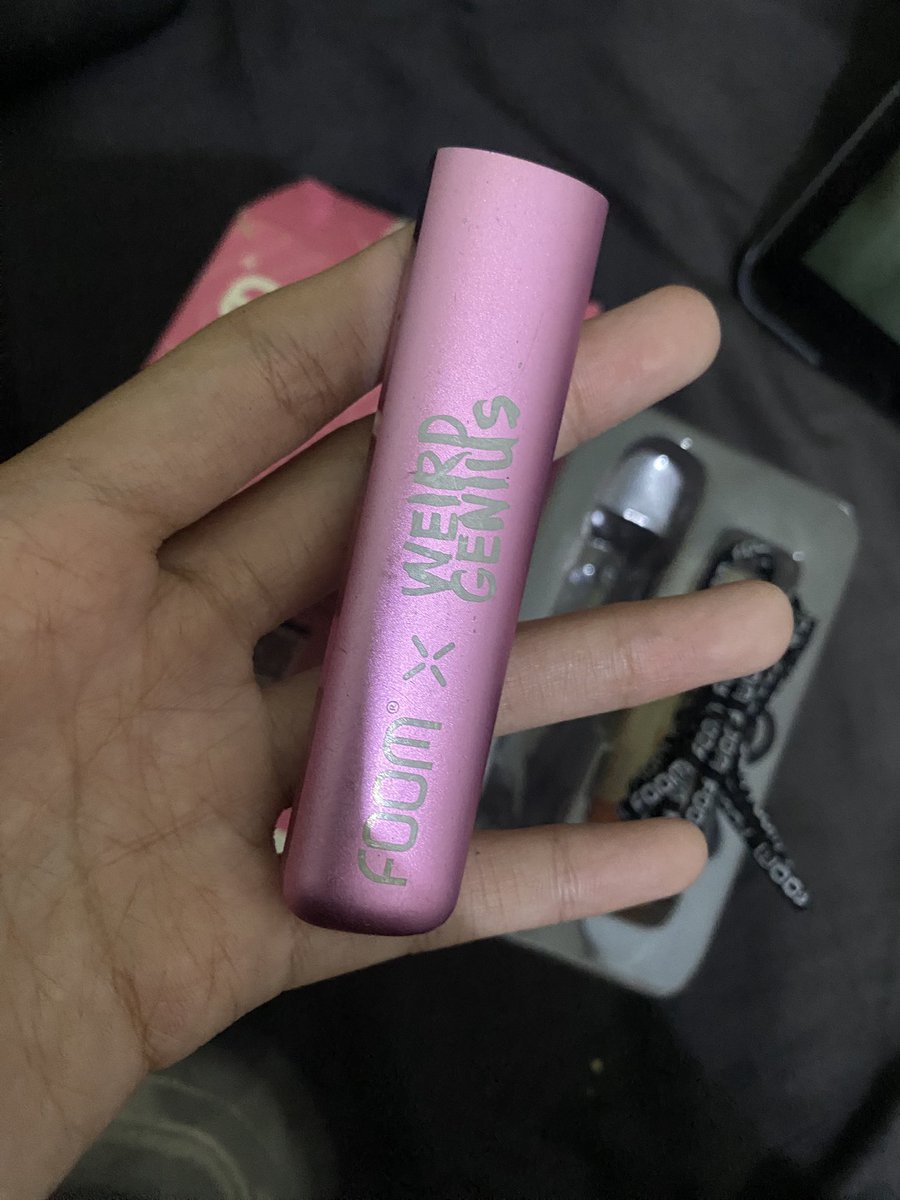 pera peri tweet media