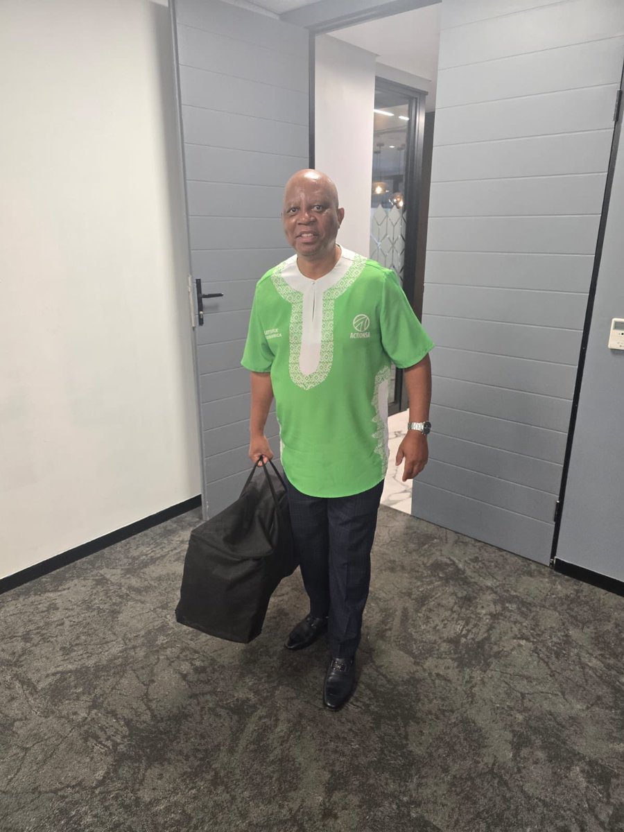 Herman Mashaba tweet media