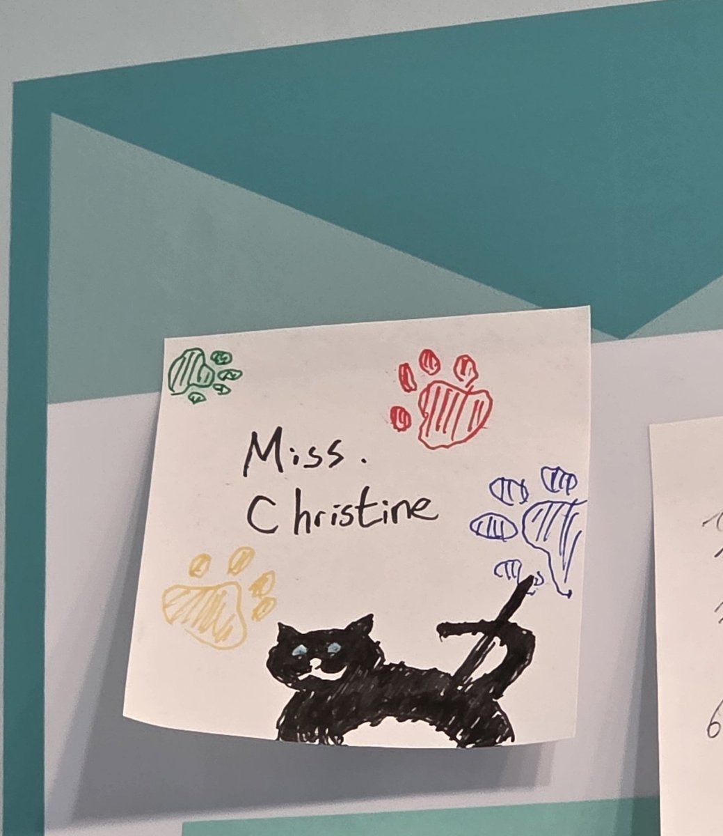 지난번에 콜라보 카페를 예약을 실패해서 이번엔 성공한 후 다녀온 명일방주 6주년 콜라보카페 사진입니다.

사장님이 민초파라니.. 맛잘알이여서 더 매력있게 느껴지네요.
#명일방주 #명일방주6주년