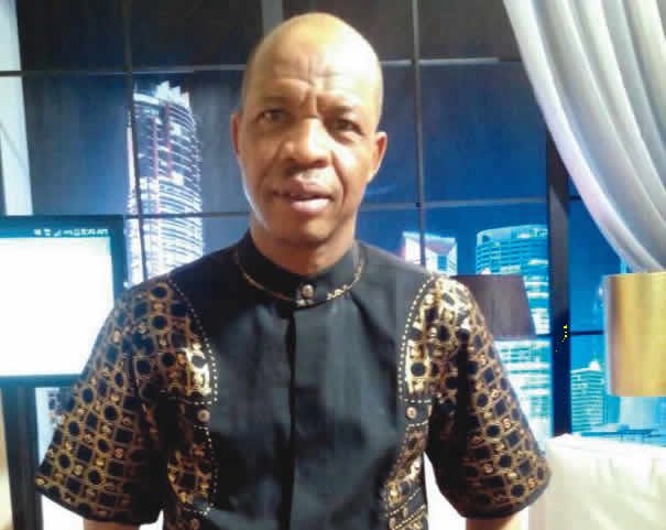 freshnot3s's tweet image. Saka has never scored 20 premier league goals in his entire career 

Palmer has scored 20 plus goals 
Foden has done 19
Mbuemo scored 20 last season 

But when it’s come to saka , 10 league goals and 5 assist he is done for the season.
Civil servant winger