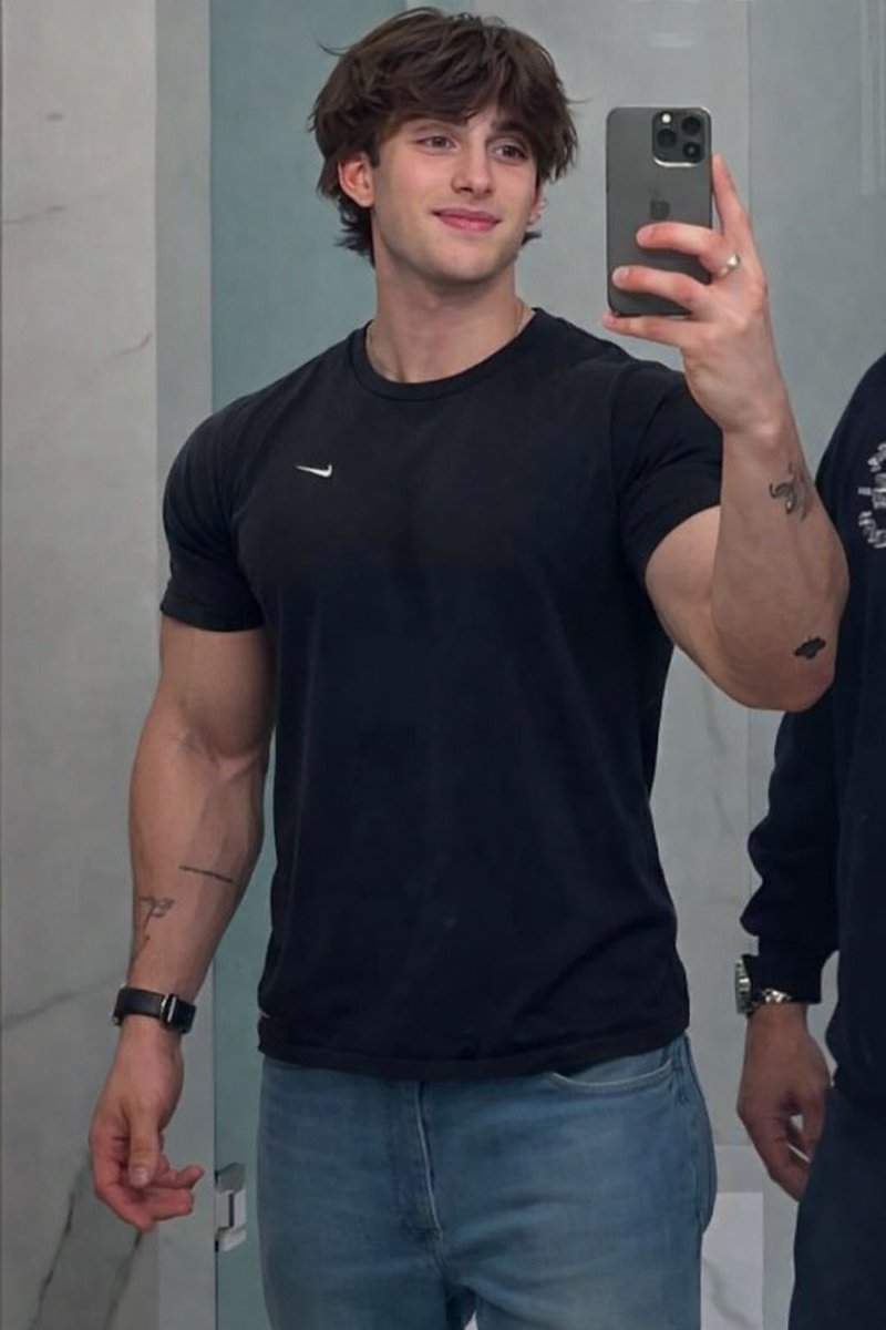 mike2001MJ's tweet image. 