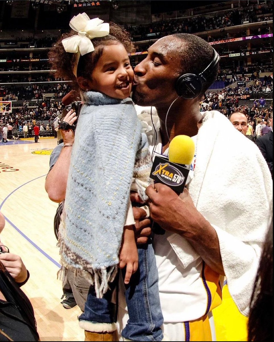 uugurarslann's tweet image. 6 yıl geçti...

#blackmamba