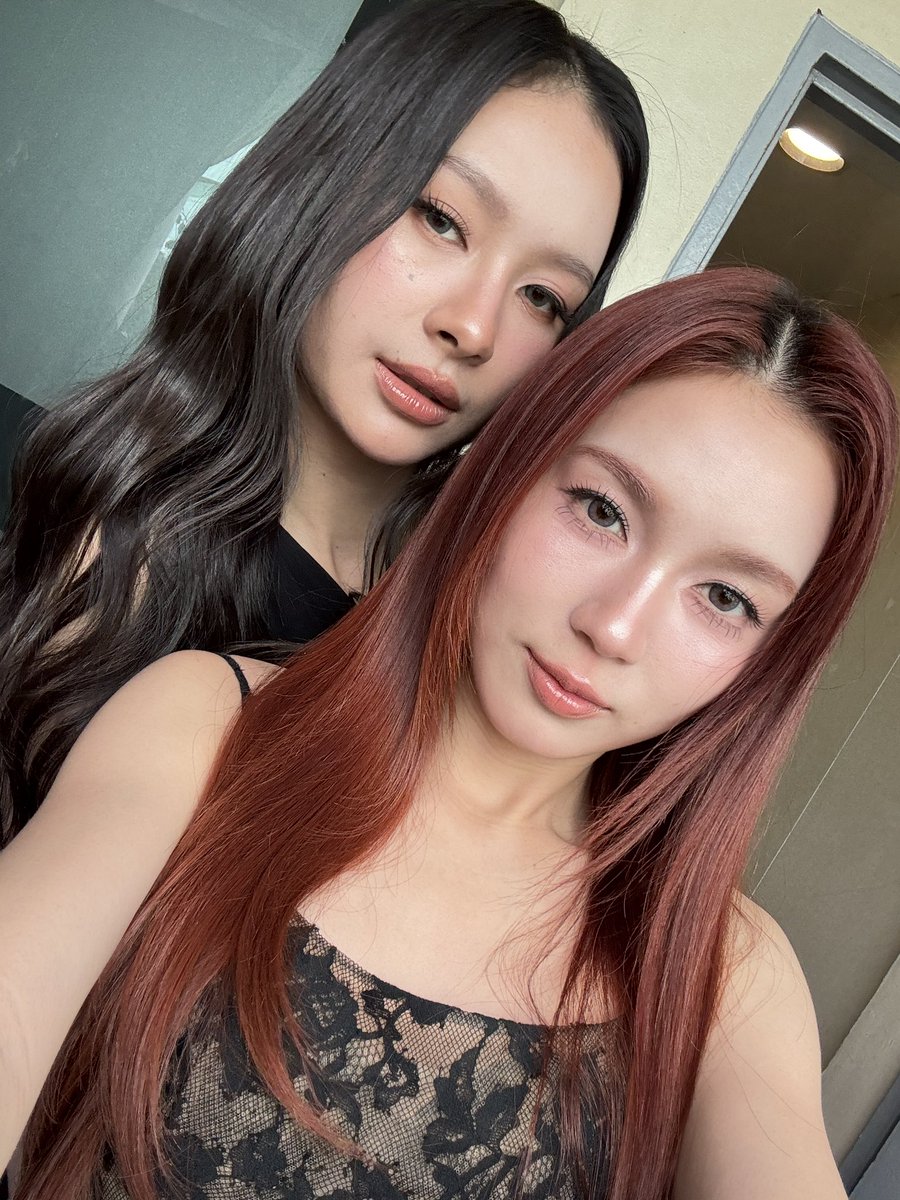 ชีวิ่งงานสะบัดให้กำลังใจชีกันเยอะๆนะ

MILKLOVE 5TH ANNIVERSARY
#MilkLoveFMInManila