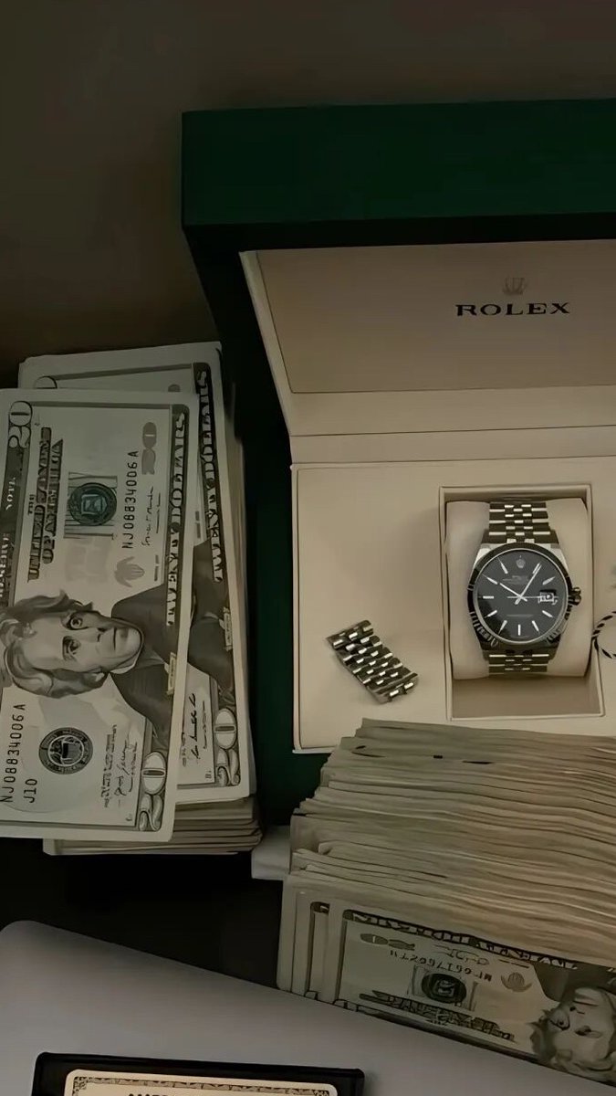 小资金生存指南：以慢为快，静待花开手里资金不多时，那种急于“翻盘”的焦灼感，我懂。但市场专治各种不服，越是心急，越是容易成为他人利润的垫脚石。  真正能从小做大的路，往往看起来最笨、最慢，也最需要耐心。它不是炫技，而是一种沉稳的节奏。下面这四个环节，请你像 ...