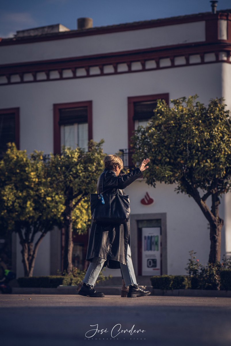 Necesito parar.

@josecorderophoto 
<a href="/pehyellow/">Jose Cordero</a> 

#lebrija #fotografiadecalle #streetphotography #andalucia #fotografodecalle