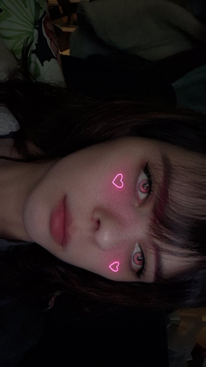 LeahAliya's tweet photo. One thing about me is I'm always gonna be pretty 😍 #wlw  #bisexual https://t.co/qY03NlxwAS