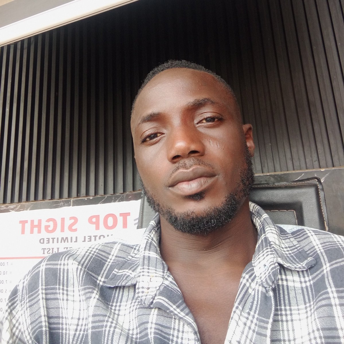 SheibiD's tweet image. Face of A Risk Taker 🔪 Keep Streaming  Danny Xtrim