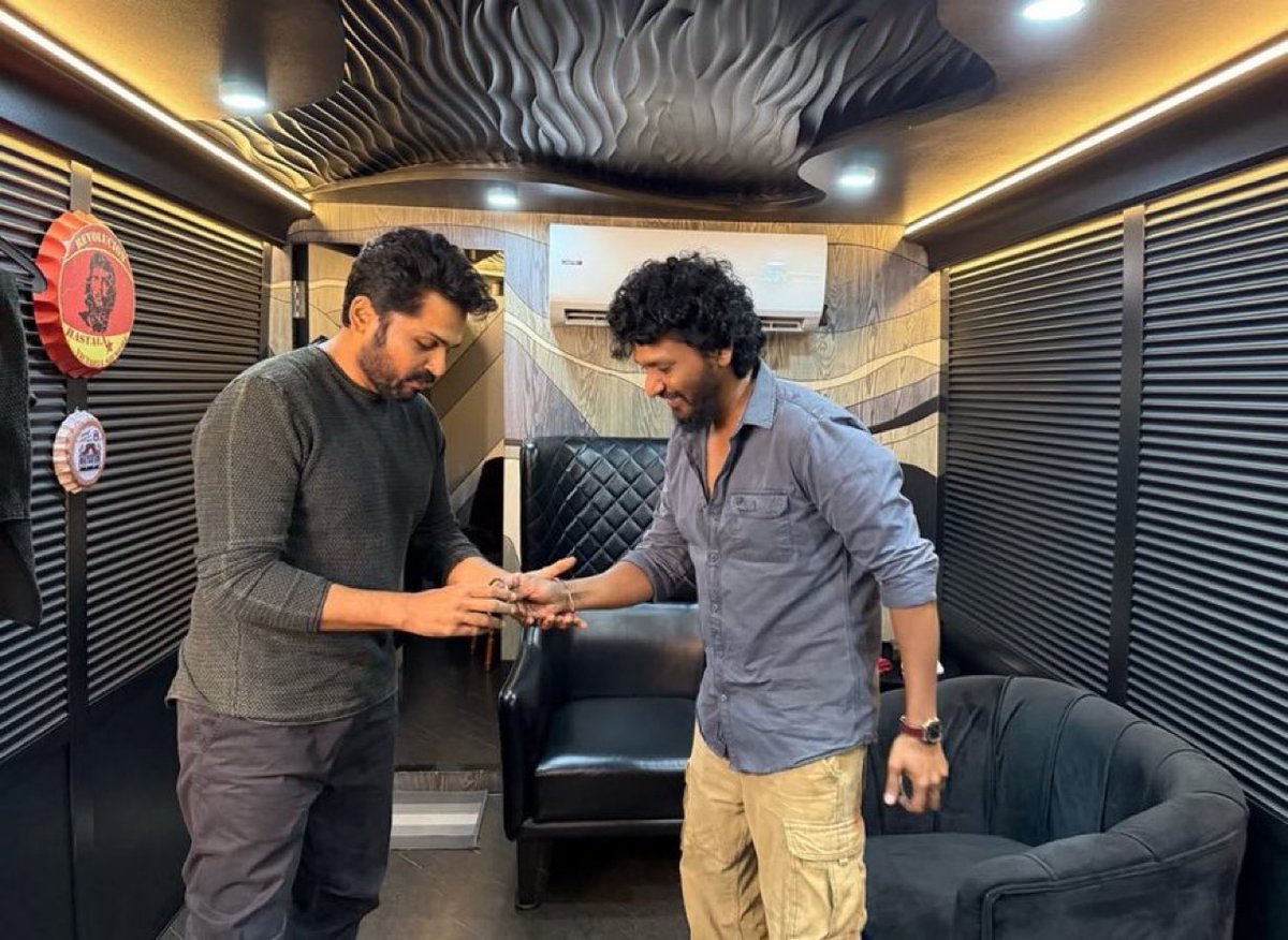 itzSekar's tweet photo. After #AAA23 Lokesh Kanagaraj next will be #Kaithi2 🥵 https://t.co/4G2wDS85IM