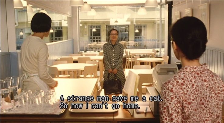 thereitsu's tweet image. Kamome Diner (かもめ食堂) is one of those rare films that quietly wraps itself around your heart and refuses to let go.
In the pale, wintry light of Helsinki, Sachie opens a small Japanese diner called Kamome Shokudo—named after the seagulls that glide over the Baltic Sea. She