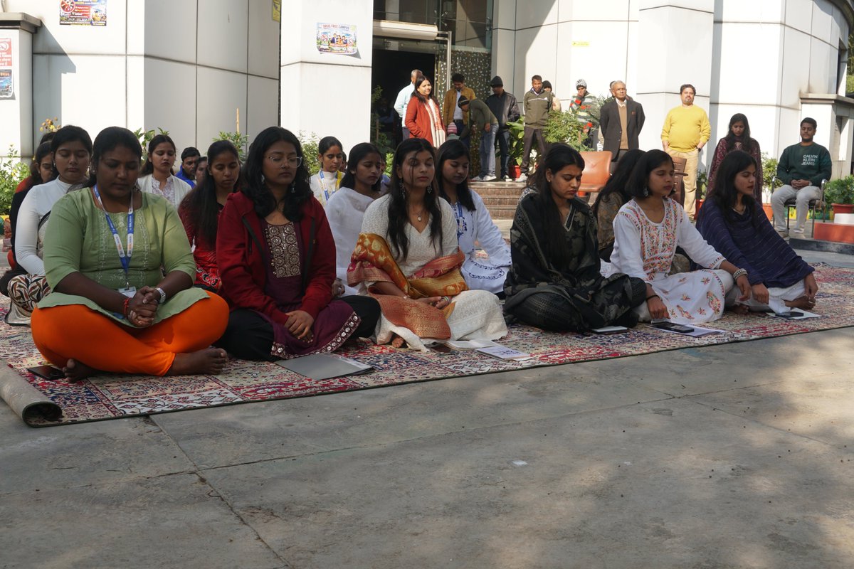 SriSIIM1's tweet photo. Glimpse of Republic day celebration 2026
#SRISIIM #PGDM #Republicday
https://t.co/ISjIOVRrbZ https://t.co/G8DYC1i3Yb