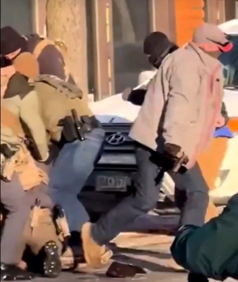 Creative Nothing tweet media