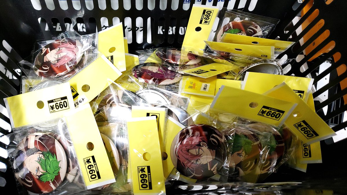 入荷情報】 あんスタ アイドルバッジセット MELLOW DEAR US メロアス