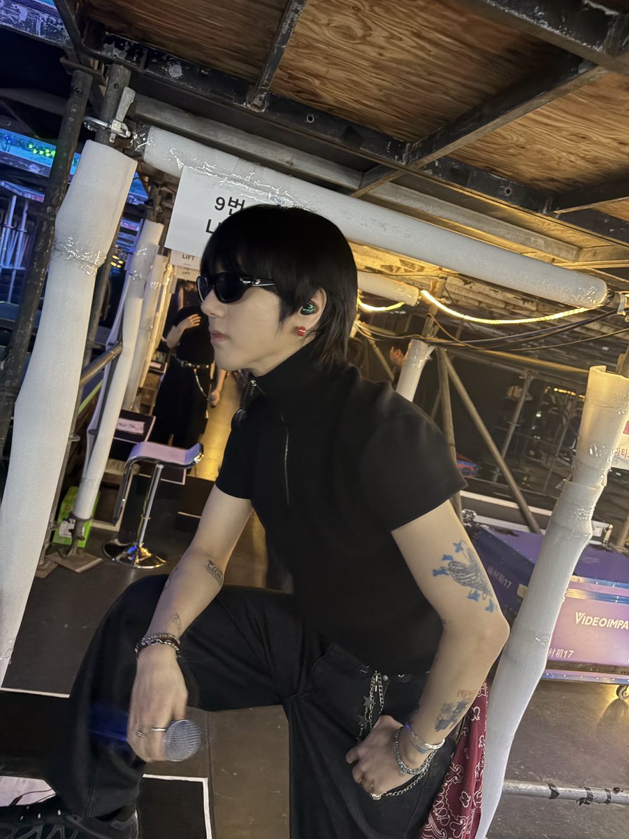 Yesung tweet media