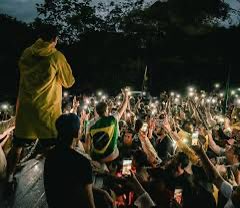 Hotspotorlando's tweet image. The Cowardly, Bought Media Finally Shows Up When Brazilians Get Hurt hotspotorlandonews.com/the-cowardly-b…

The mainstream Brazilian press—once again—proved exactly who they serve and what they truly value: not truth, not the people, but narrative control and selective outrage.