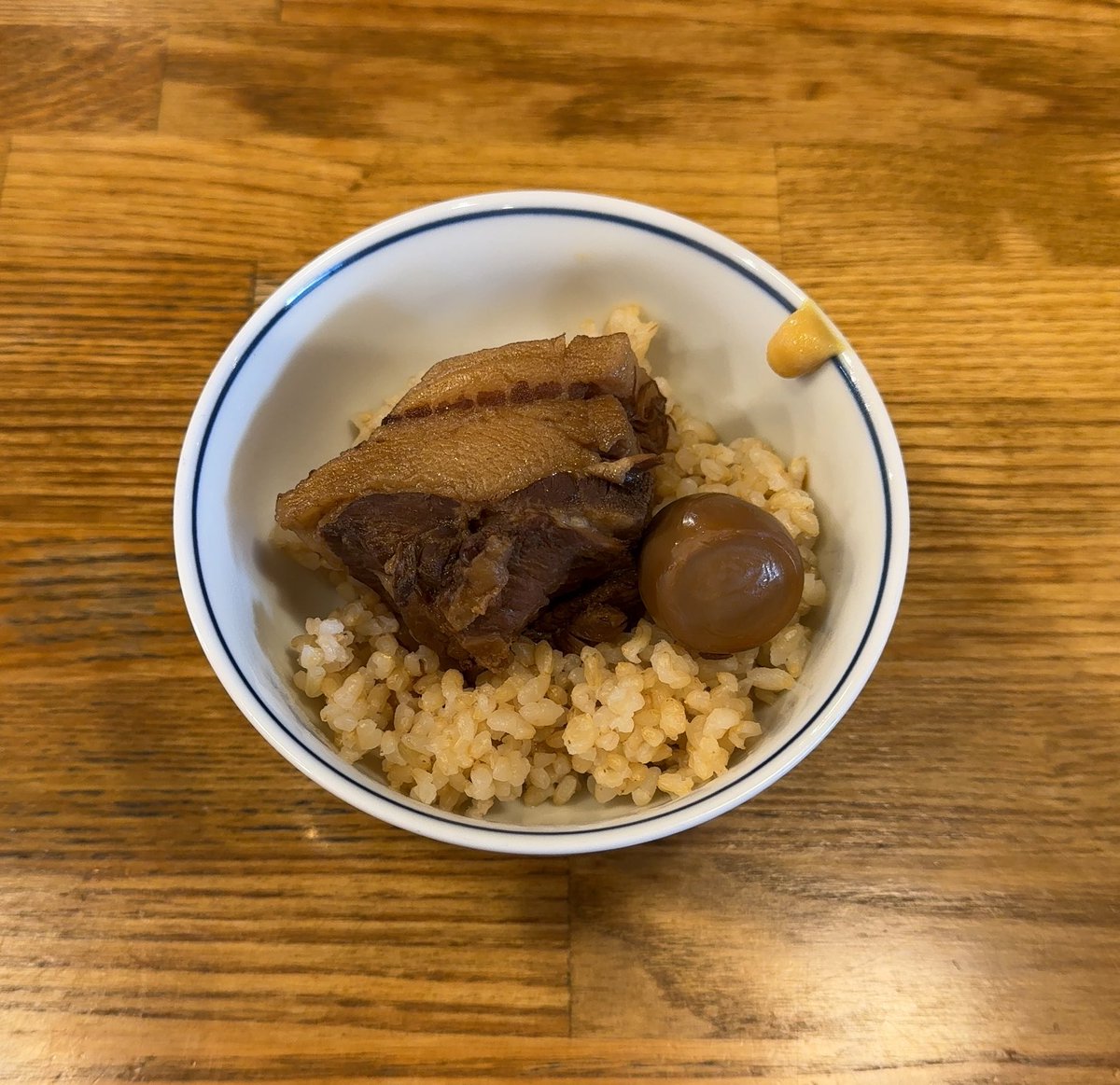 yuzushichimi_a's tweet image. ROOSTERさん

中華そば 醤油(並)
TP 穂先メンマ
味噌つけそば(大盛)
TP 九条ネギ 生姜 香味辣油
角煮ごはん

ご馳走様でした( *・ω・)*_ _))

#ROOSTER
#ルースター