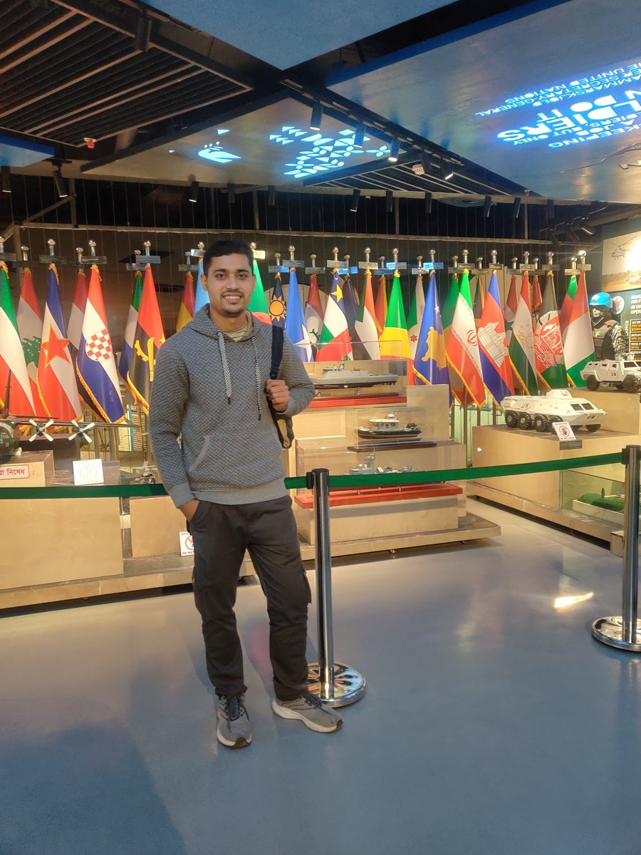 EmranHossenRaf1's tweet photo. This is my country, my Bangladesh.
I carry its soil in my heart and its flag in my soul.From our struggles to our dreams, this land defines who I am.
I believe in the strength of my people and the beauty of our unity.
No matter where life takes me, Bangladesh will always be home https://t.co/5bZg8zWqwX