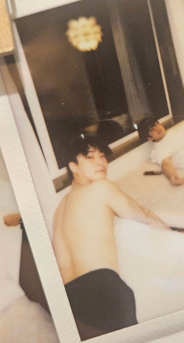 prkmnhykloml's tweet photo. sanha posting "shirtless bin" on moonbin's birthday 😭😭😭 HE JUST KNOW 😭😭 

HAAAAAPPPYYYY BIRTHDAAAAY BIN-AH!!! 
#문빈 #MOONBIN https://t.co/P5nFOhyUHy
