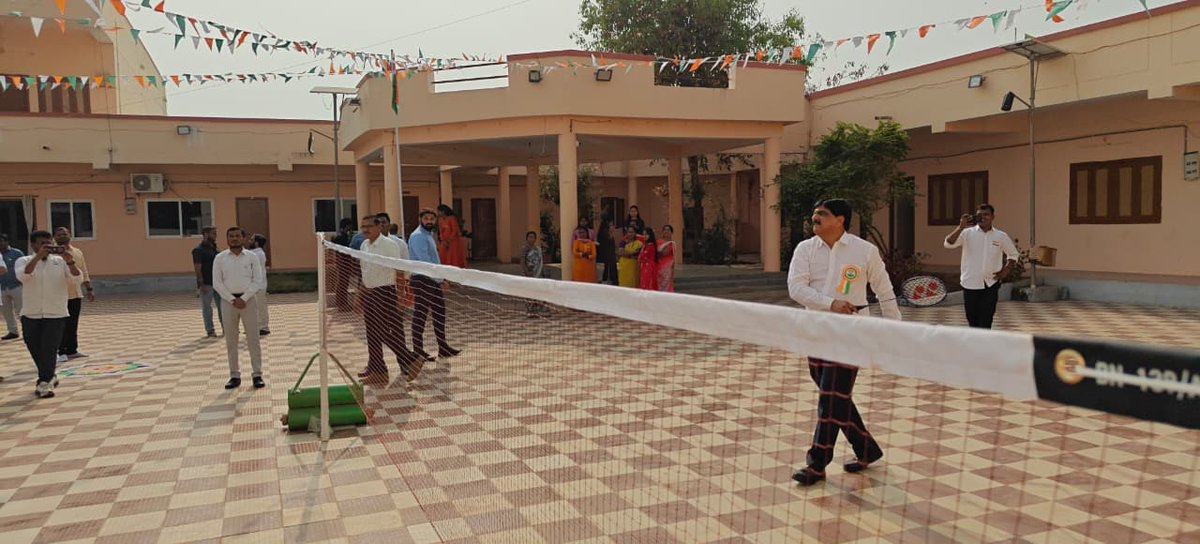 SSCTUniversity's tweet photo. 🏸 Campus Milestone | SSCTU

Sammakka Sarakka Central Tribal University marked another significant milestone today with the inauguration of the Shuttle Court at the Transit Campus by the Hon’ble Vice-Chancellor.

This initiative reflects the University’s continued efforts to provide quality infrastructure and well-rounded facilities for the academic fraternity. The newly inaugurated shuttle court will serve as a vibrant space for recreation, wellness, and student engagement, fostering a healthy balance between academics and physical activity.

With every such development, SSCTU reaffirms its commitment to building a supportive and dynamic campus environment, even at the transit stage ensuring that students, faculty, and staff are provided with meaningful and effective facilities.

Building not just classrooms, but a complete campus experience.