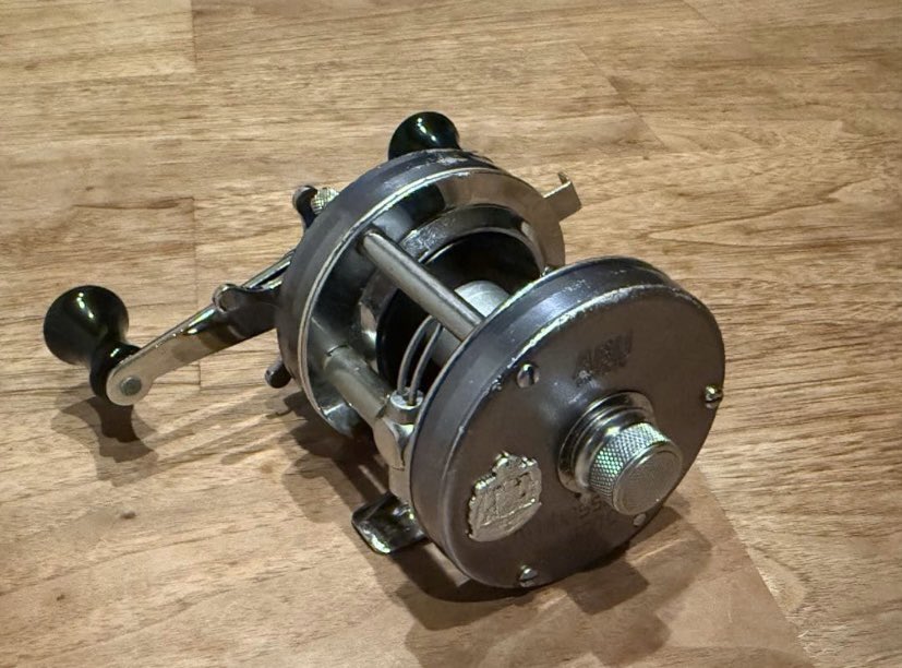 edgetrax's tweet image. メルカリでそりゃねーだろって値切りされてたから横から希望価格で買いました。
自分と同い年の5500C