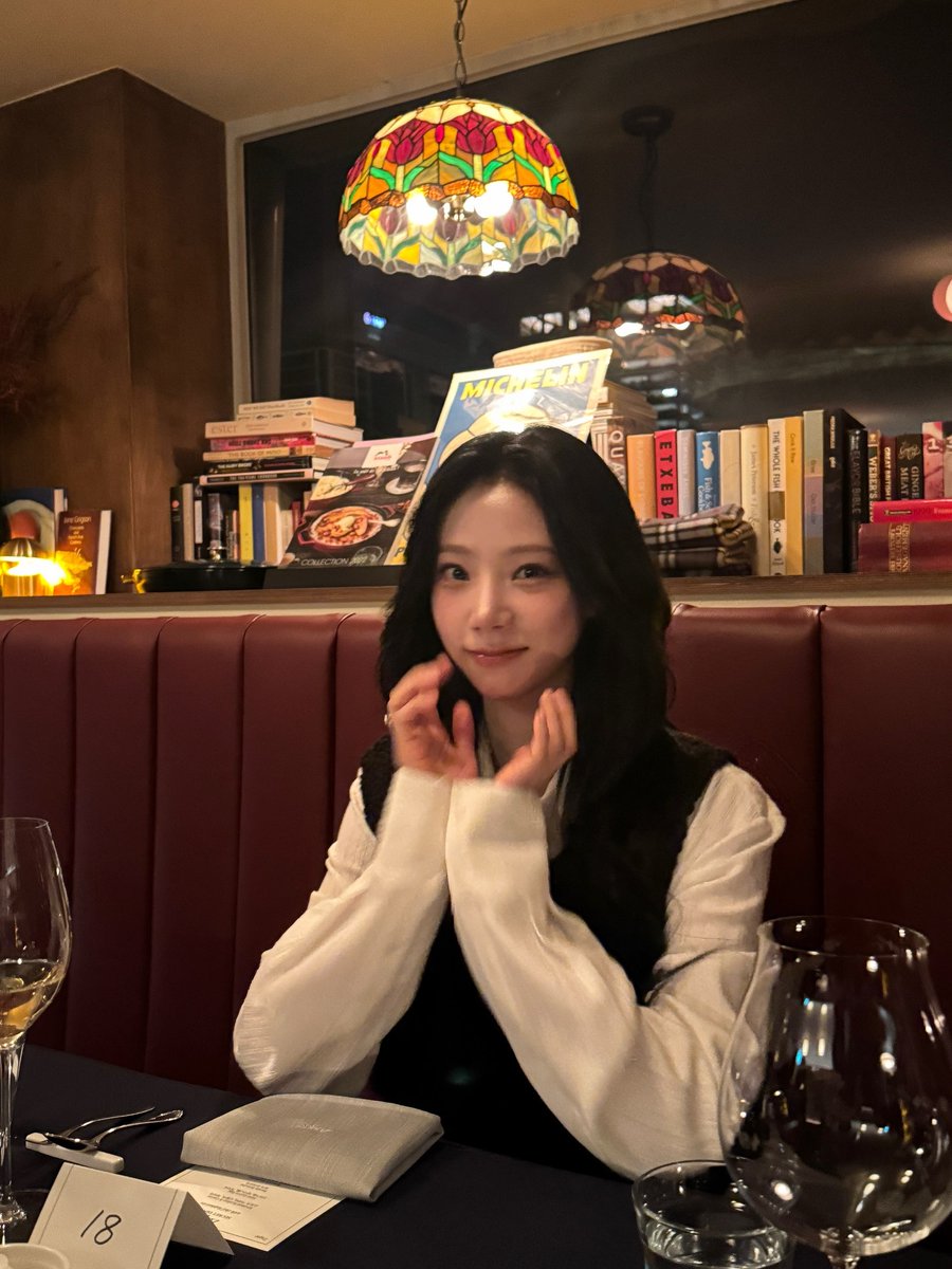 yeoreum instagram update (1/3)