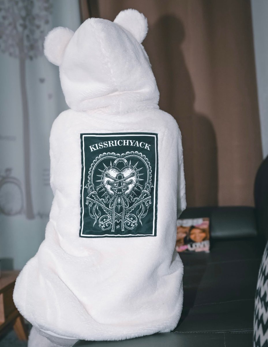 KRY clothing 新作ボアパーカー スタッズ　くま耳 くま耳ボアパーカー 子供 防寒 パーカー アウター くま耳 コート 通園